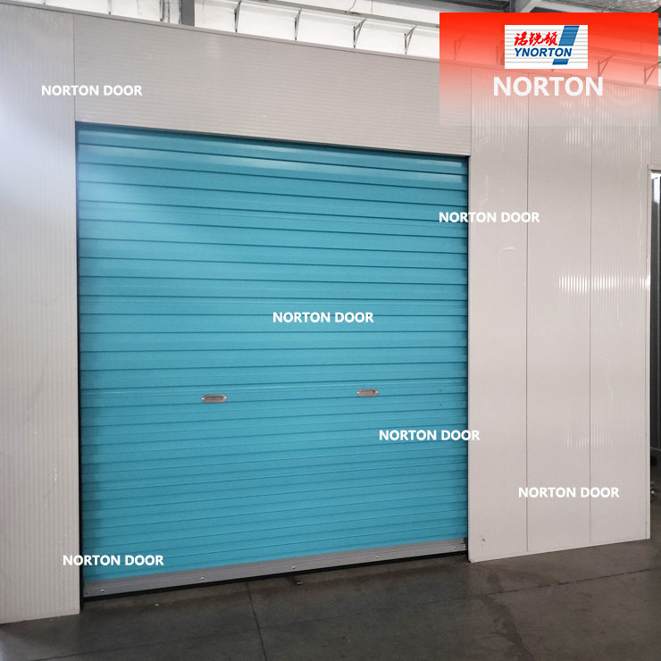 Việc sử dụng/lợi ích của cửa màn trập cho các cửa hàng